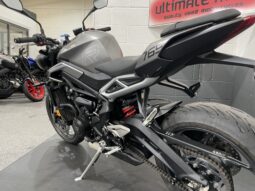 Triumph Street Triple 765 R full