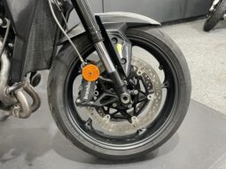 Triumph Street Triple 765 R full