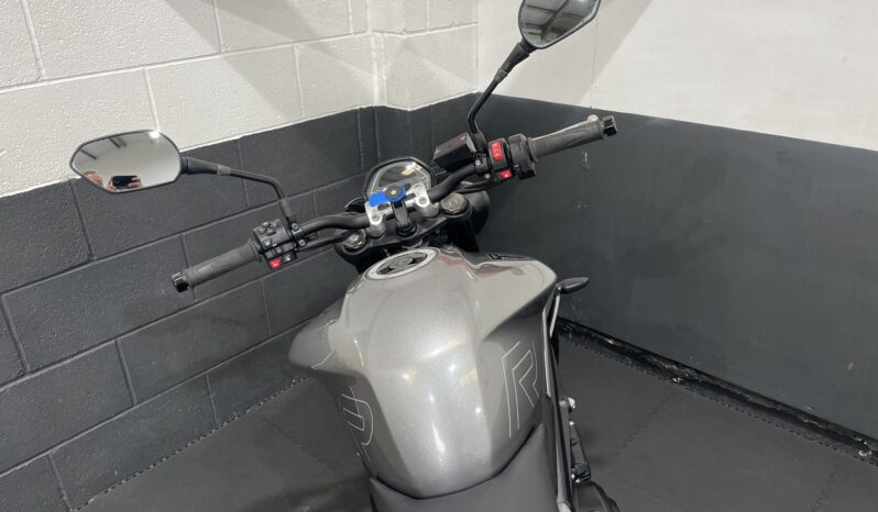 Triumph Street Triple 765 R full