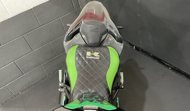 Kawasaki Z900 full