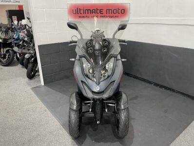 Quadro Q4