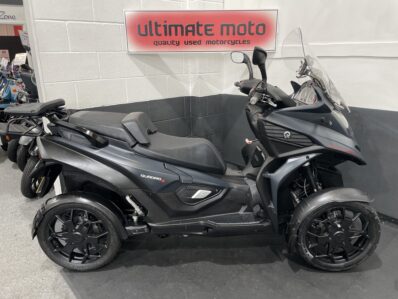 Quadro Q4