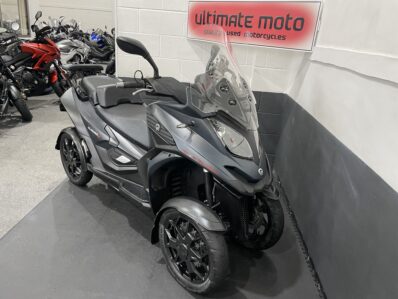 Quadro Q4