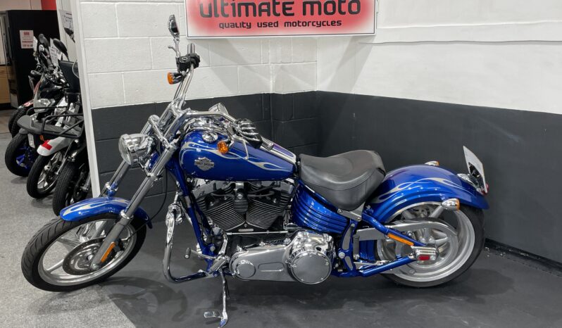 Harley-Davidson FXCWC Rocker C 1584 full