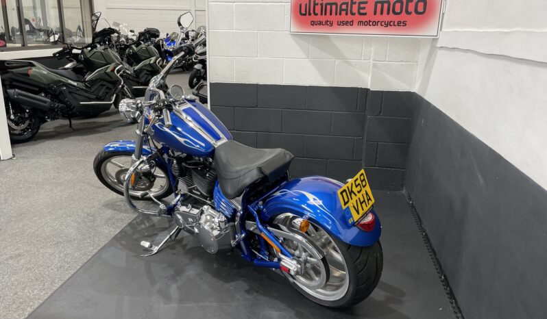 Harley-Davidson FXCWC Rocker C 1584 full
