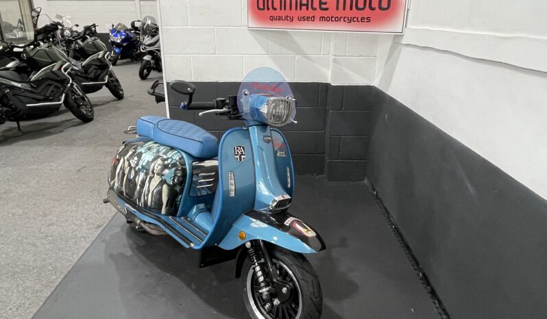 Royal Alloy GP 300 full