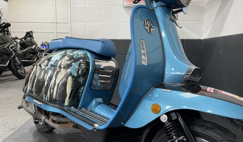 Royal Alloy GP 300 full