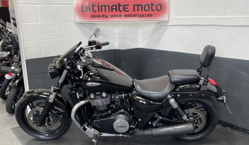 Triumph Thunderbird Storm full