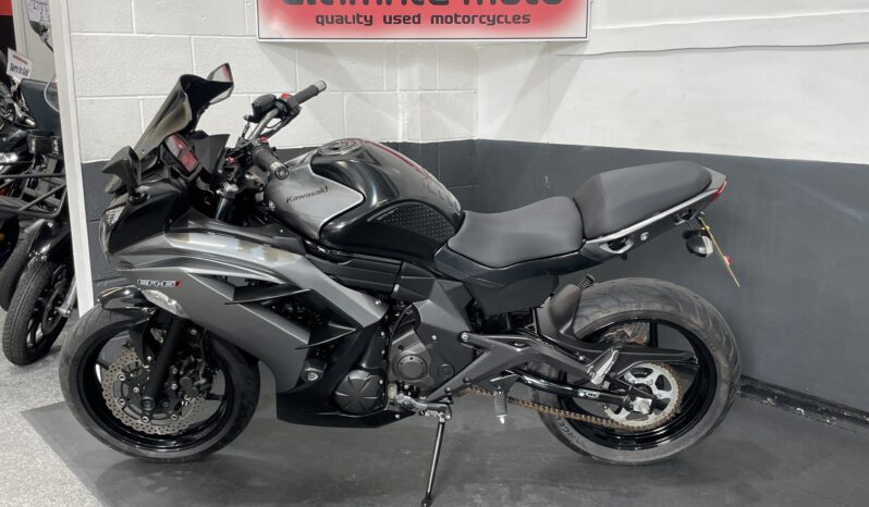 Kawasaki ER-6F 650 full