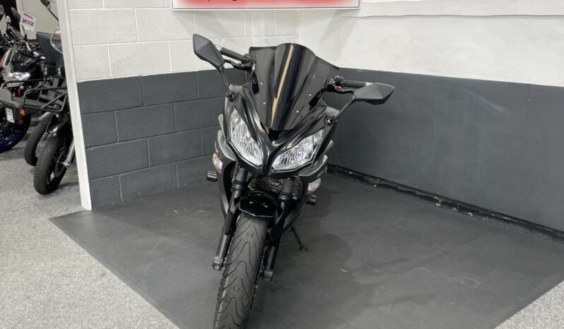 Kawasaki ER-6F 650 full