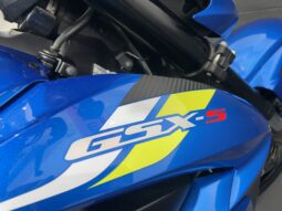 Suzuki GSX-S1000 full