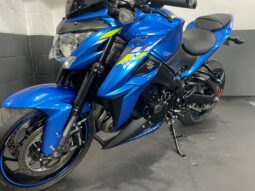 Suzuki GSX-S1000 full