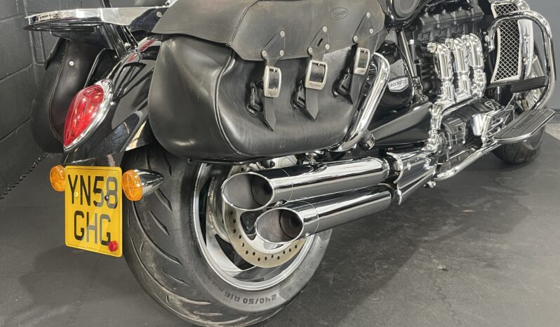 Triumph Rocket III full