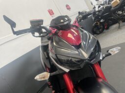 Kawasaki Z1000 full