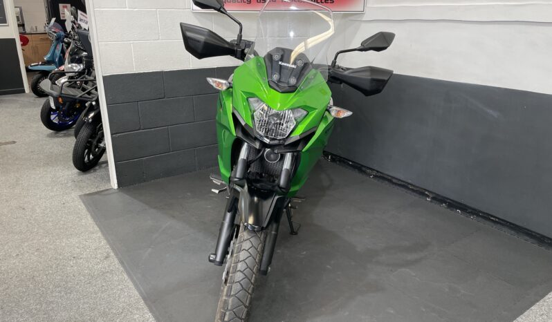 Kawasaki Versys 300 full