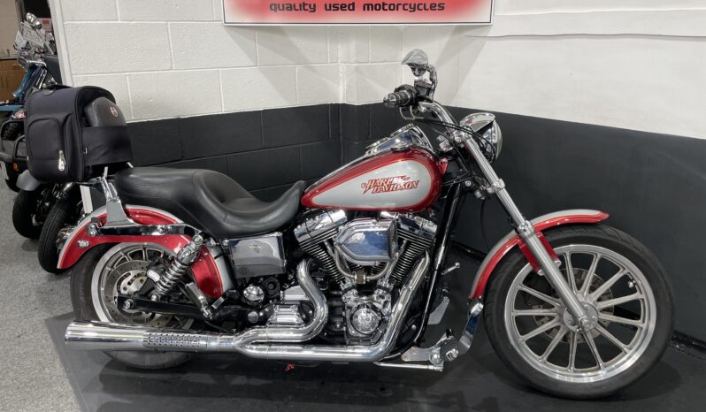 Harley-Davidson FXDLI Dyna Low Rider. For Sale Here At Ultimate Moto Along With Other Motorcycles Direct From Our Showroom. Call For an Appointment Before Travelling. More Bikes Available Online at www.ultimatemoto.co.uk. Thanks. E&OE