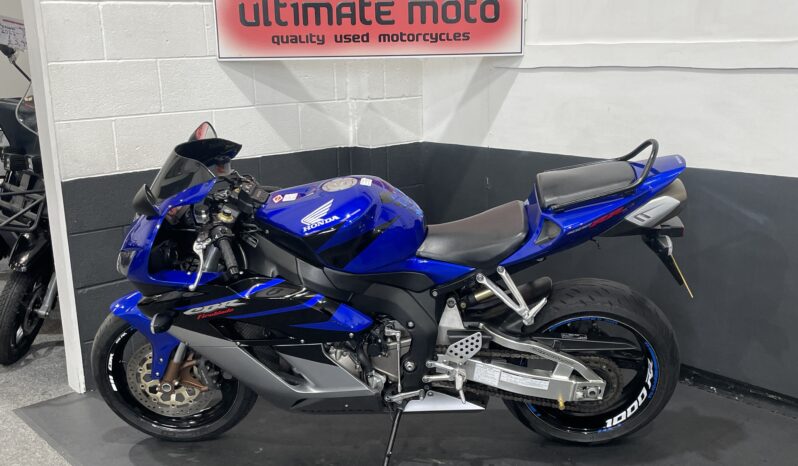 Honda CBR1000RR Fireblade – SORRY SOLD! full
