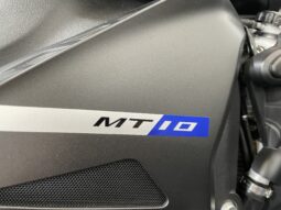 Yamaha MT-10 full