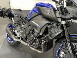 Yamaha MT-10 full