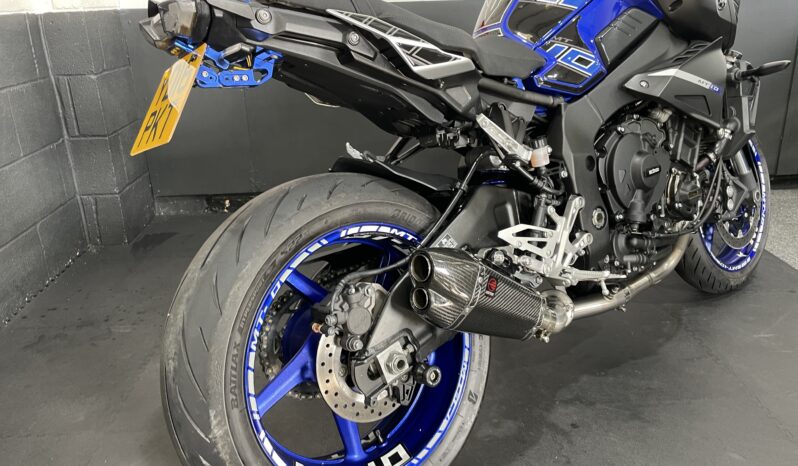 Yamaha MT-10 full