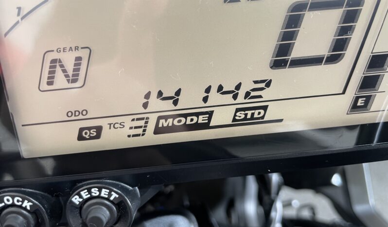 Yamaha MT-10 full