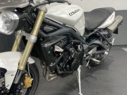 Triumph Street Triple 675 full
