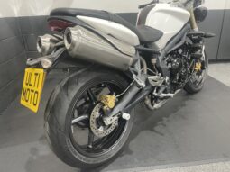 Triumph Street Triple 675 full