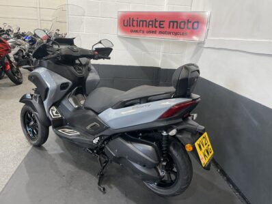 Yamaha Tricity 300