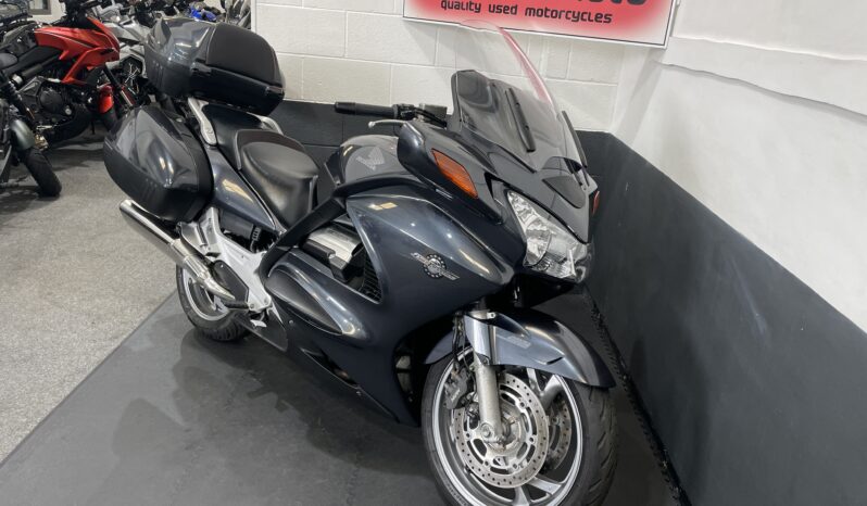 Honda ST1300 Pan European full