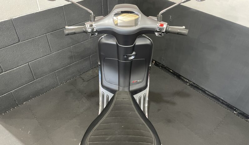 Piaggio Vespa Sprint Sport 125 full