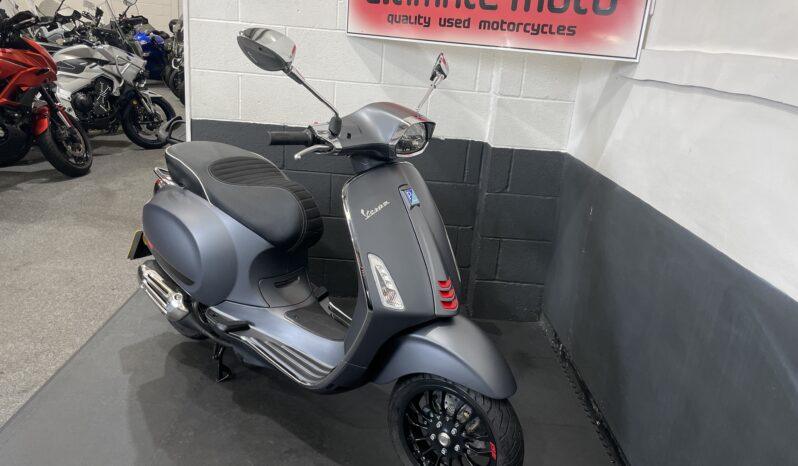 Piaggio Vespa Sprint Sport 125 full