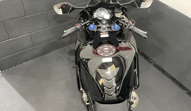 Honda CBR1000RR Fireblade full
