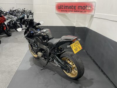 Honda CBR1000RR Fireblade