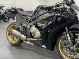 Honda CBR1000RR Fireblade full