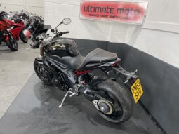 Triumph Speed Triple 1050