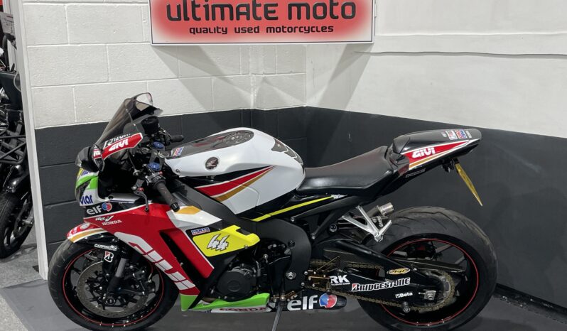 Honda CBR 1000RR Fireblade